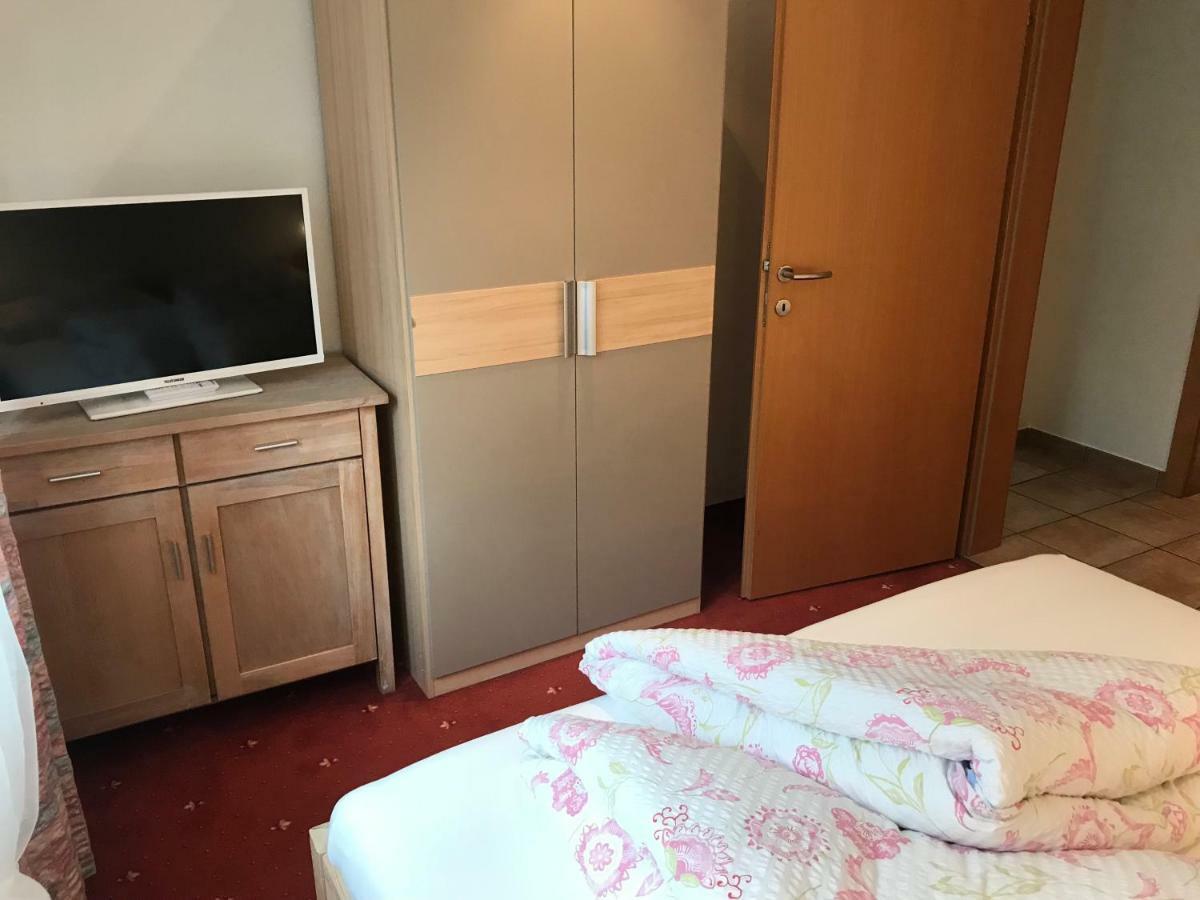 Ferienwohnung Julia Бриксен-им-Тале Экстерьер фото